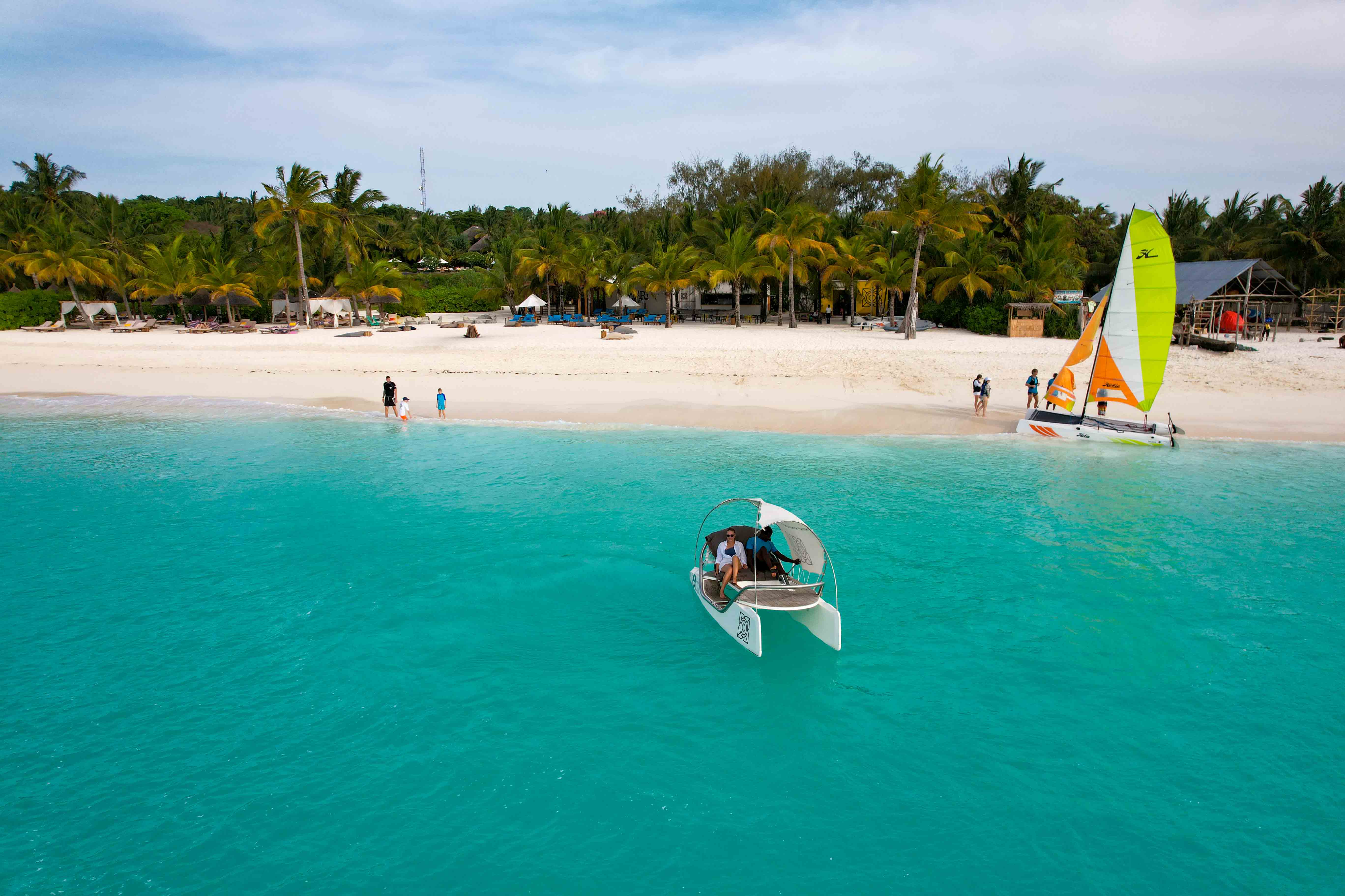 Hey Traveler! Your Insider’s Guide to Zanzibar’s 15 Can’t-Miss Wonders